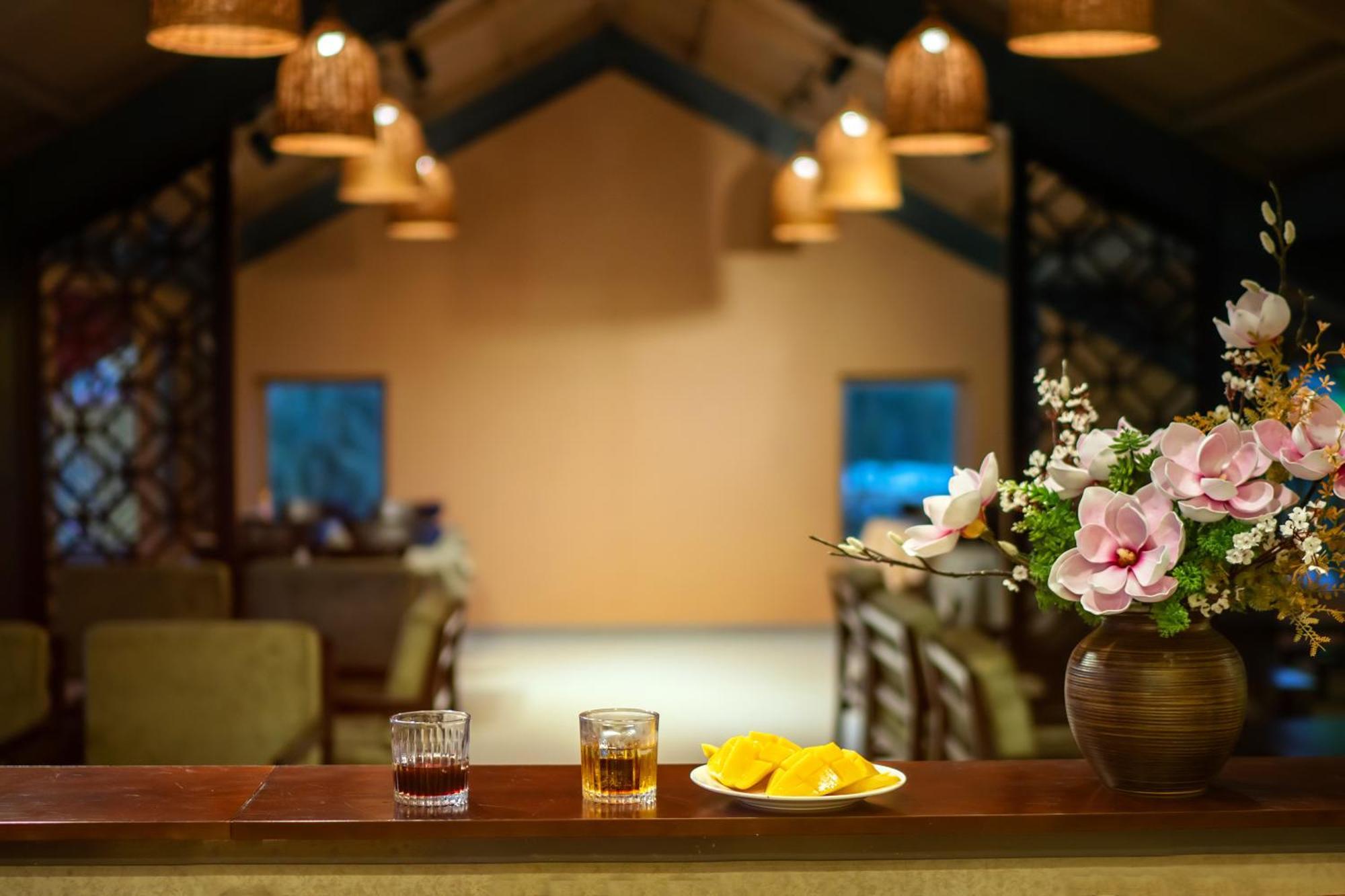 The Linh Seaside Villa Hội An Buitenkant foto