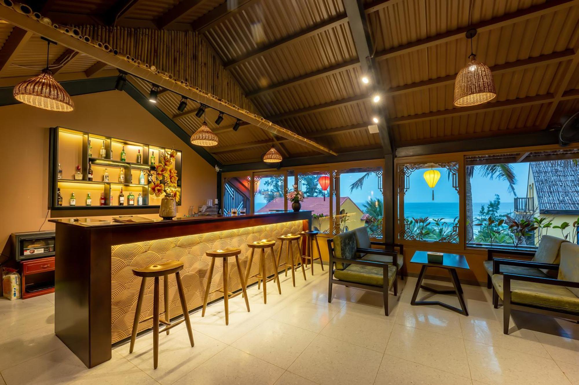 The Linh Seaside Villa Hội An Buitenkant foto
